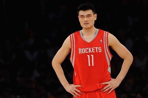 5 alternative NBA timelines for Yao Ming