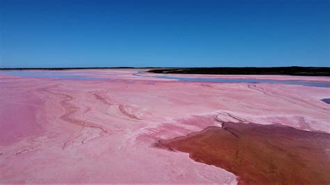 Interesting Facts of Enchanting Beauty of Australia’s Pink Lake: Best ...