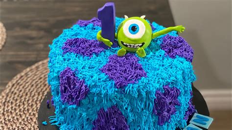 Monsters Inc. Cake - YouTube