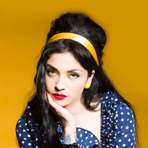 Mon Laferte Songs streamen | RTL+