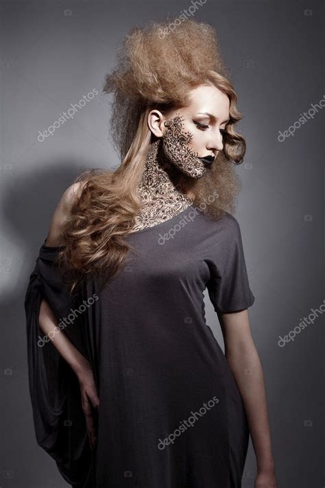 Hair style with body art — Stock Photo © keepcolored #2431846