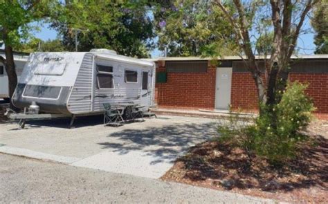 Caravan/camping - Banksia Tourist Park