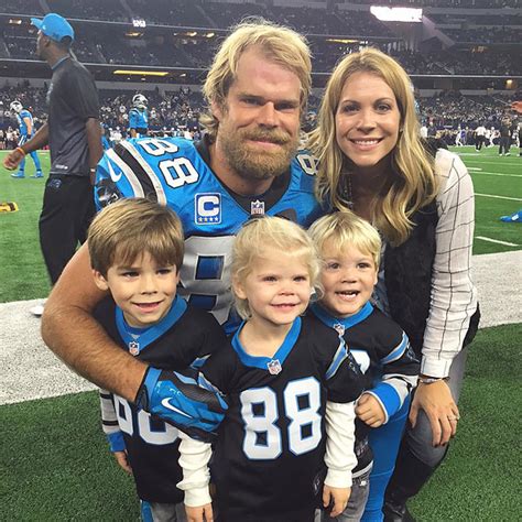 Panthers Tight End Greg Olsen Has Heart On and Off the Field : People.com