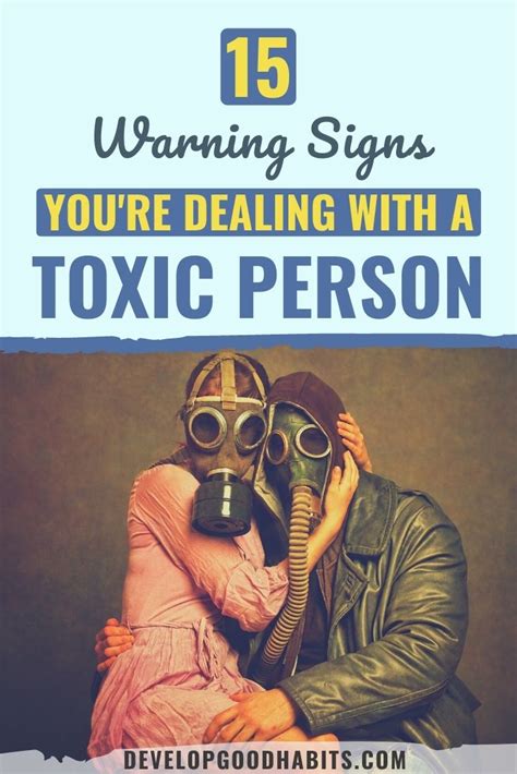 15 Warning Signs You're Dealing with a Toxic Person