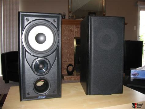 Mission 702 Bookshelf Speakers Photo #886685 - Canuck Audio Mart