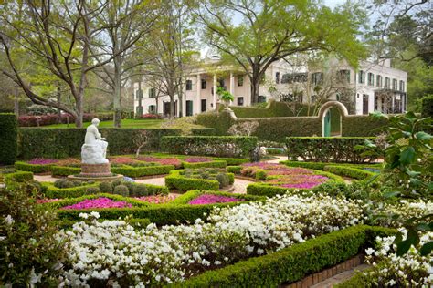 Bayou Bend Collection and Gardens | Things To Do in Houston, TX