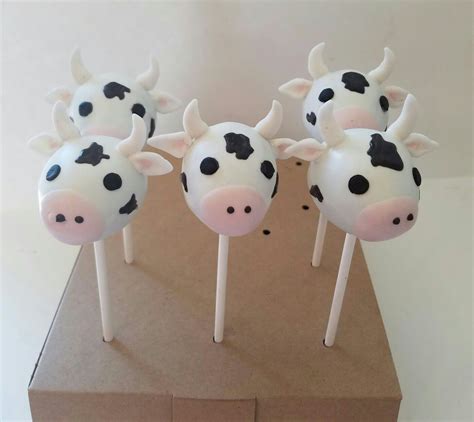 Cow cake pops#moo#farm#animal#gotmilk#birthday | Cow cakes, Cow ...