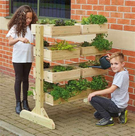 Gardening Club Ideas For Winter - zdn-tm8