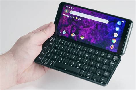 Astro Slide 5G is first 5G phone with a full QWERTY keyboard