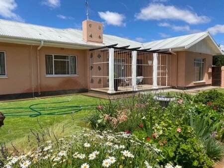 Cheap Houses for Sale in Beaufort West Rural from R 475000 | RentUncle