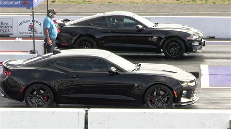 2019 Mustang GT vs Camaro SS and vs 2017 Mustang - drag race - YouTube