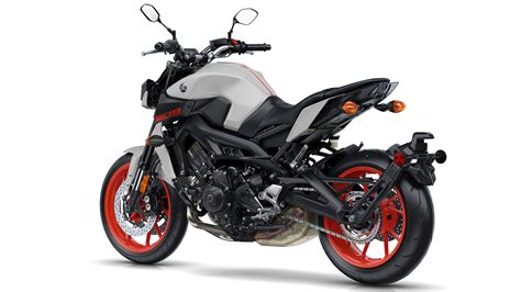 2019 Yamaha MT-09 Guide • Total Motorcycle