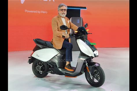 Hero Vida V1 Plus e-scooter India launch price Rs 1.45 lakh; claimed ...