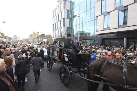 Shane MacGowan honored at funeral attended by stars including Nick Cave and Johnny Depp | CNN