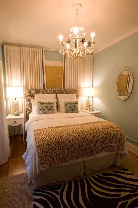 Design Solutions Feel larger ~ Small Bedroom