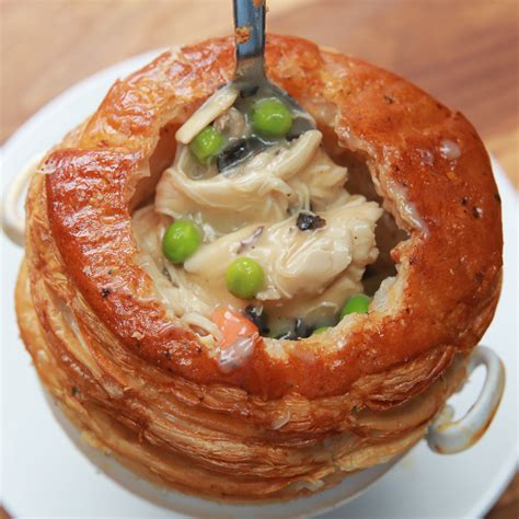 Chicken Pot Pie by Wolfgang Puck Recipe by Tasty | Recipe | Wolfgang puck recipes, Chicken pot ...