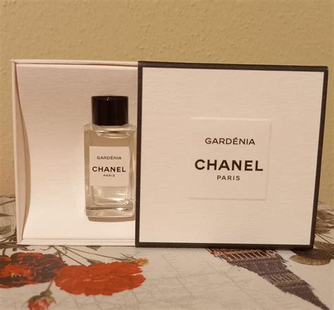 Gardénia Chanel perfume - a fragrance for women 1925