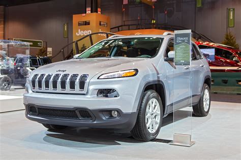 Jeep Cherokee Reliability and Common Problems - In The Garage with ...