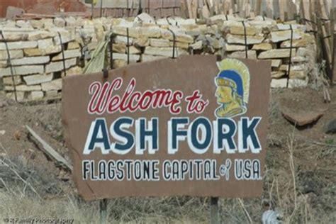 Flagstone Capital of USA - Ash Fork, AZ - Welcome Signs on Waymarking.com