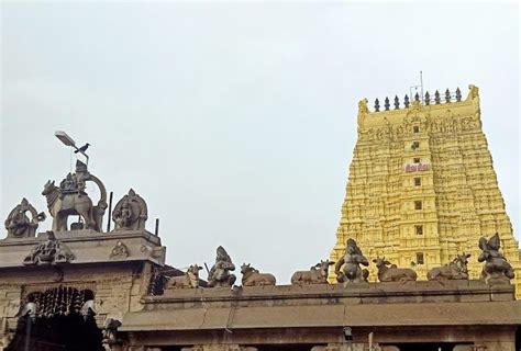 Ramanathaswamy Temple, Rameshwaram - Timing, History & Photos