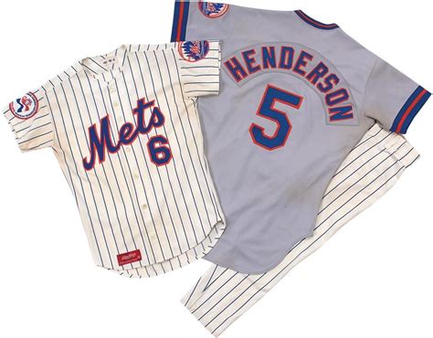 New York Mets Game Worn Jerseys & Pants (3)