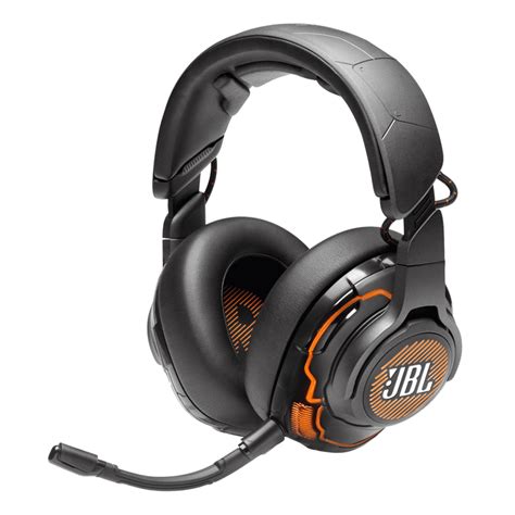 JBL Quantum - Le nuove Cuffie e casse gaming arrivano in Italia