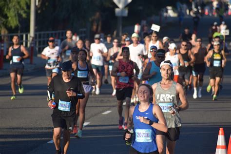 Stories and photos from the 39th annual Long Beach Marathon • Long ...