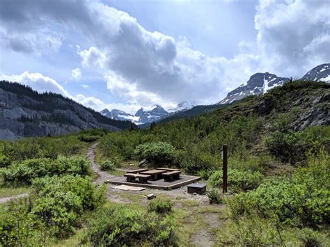 Mount Assiniboine Provincial Park: 2021 Hiking Guide