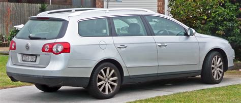 File:2006-2010 Volkswagen Passat (3C) 2.0 TDI station wagon (2010-06-17).jpg - Wikipedia