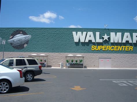 Roswell Walmart | The Walmart in Roswell, NM. There wasn't a… | Flickr