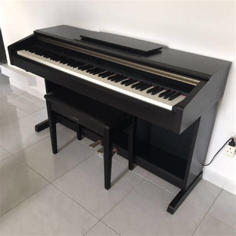 Yamaha Digital Piano, Hobbies & Toys, Music & Media, Musical Instruments on Carousell