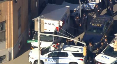 Truck Plows into Multiple Pedestrians in NYC: 'This Wasn't an Accident' - Slay News