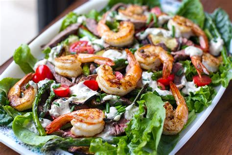 Surf & Turf Salad (Paleo, Whole30, Gluten-free) - GetSlimThin