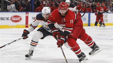 Jordan Staal leads Hurricanes in win over Oilers