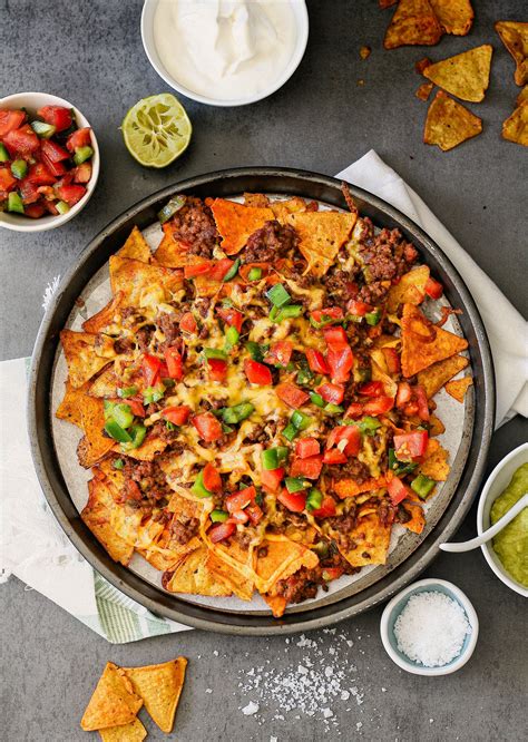 Spicy beef tray bake nachos | Spicy beef, Nachos beef, Baked nachos