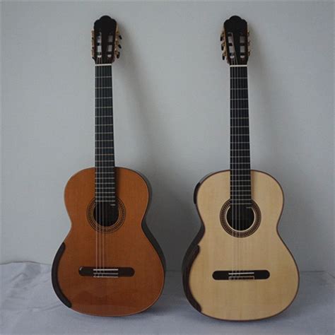 Yulong Guo Handmade Double Top Classical Guitar Model Chamber