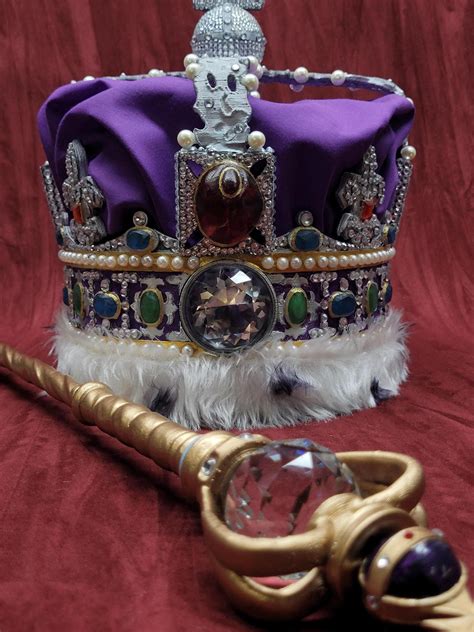 Queen Elizabeth Crown Replica State Imperial Crown 1:1 Scale - Etsy UK