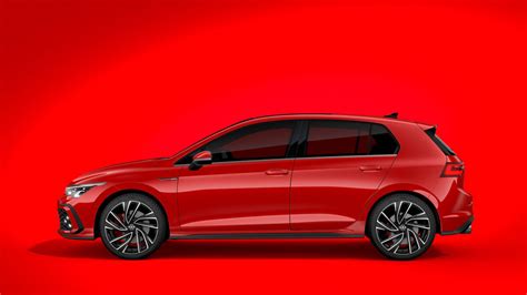 2021 Golf GTI Mk8 Looks Great and Gets a Horsepower Bump