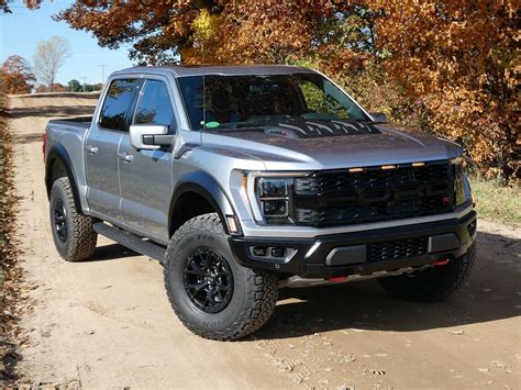 2023 Ford F-150 Raptor R Review: Driving Impressions