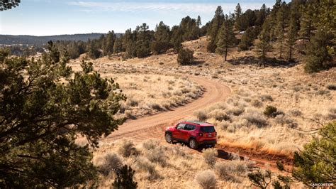 2015 Jeep Renegade Latitude - Off-Road | HD Wallpaper #78 | 1920x1080