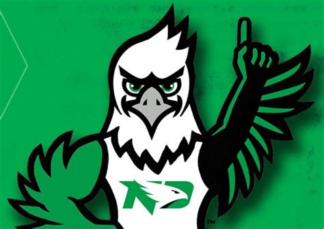 UND Debuts New Fighting Hawks Mascot | The Sports Daily