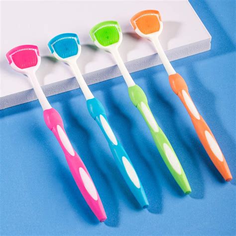 Amazon.com: Tongue Brush, Tongue Scraper, Tongue Cleaner Helps Fight ...