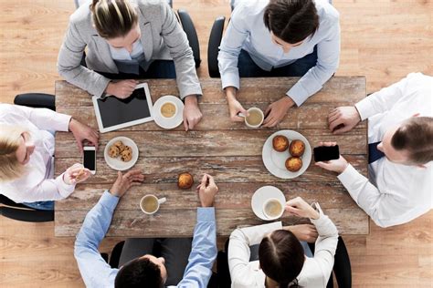 How CEO Lunches Increase Employee Engagement