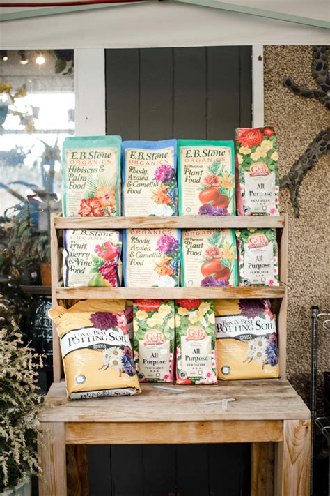 Garden Center & Nursery - Plant food & Fertilizers - Fertilizer & Specialty Products - Magnolia ...