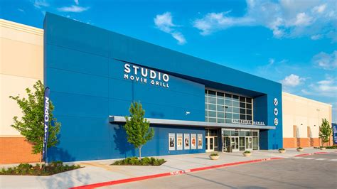 Pearland, TX Movie Theater | Studio Movie Grill