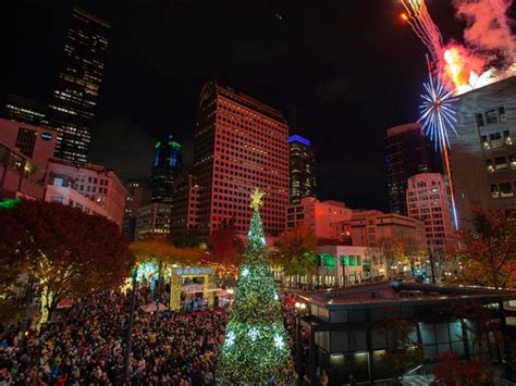 Tree Lighting Celebration at Westlake Park at Westlake Park in Seattle ...