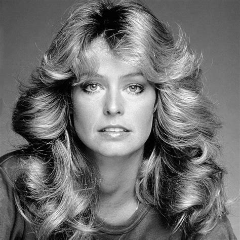 FLASHBACK FRIDAY: DIY FARRAH FAWCETT HAIR | Farah fawcett hair, 70s hair, Blowout hair