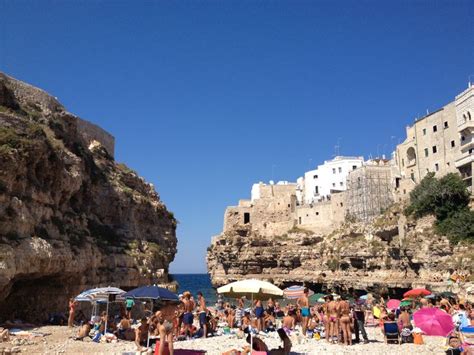 The beaches of Bari, Italy | Italiano, Idiomas