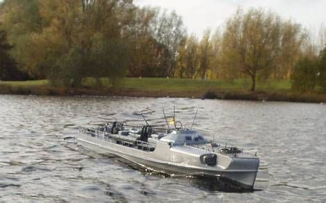 Model Boat Mayhem - Robbe S130 | Boat, Model boats, Military modelling