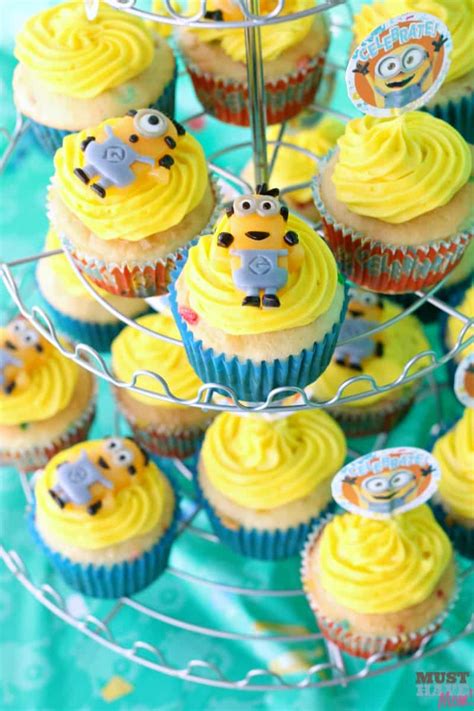 Minion Birthday Party Food Ideas & Free Printable Minions Food Signs - Must Have Mom